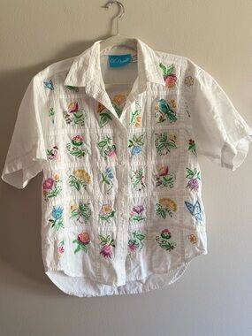 Vintage Ol Paint 100% cotton Embroidered Floral Short-Sleeve button down